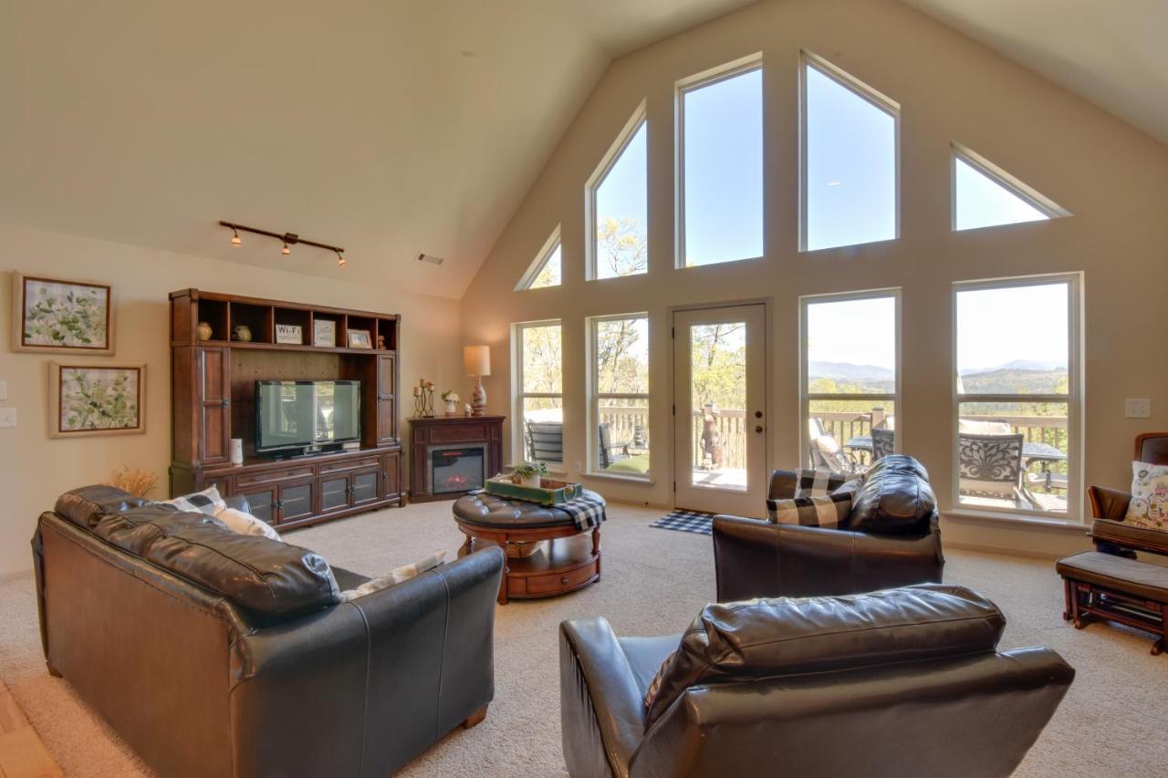 Lakemont Retreat Game Room, Hot Tub, And Mtn Views! Exterior photo