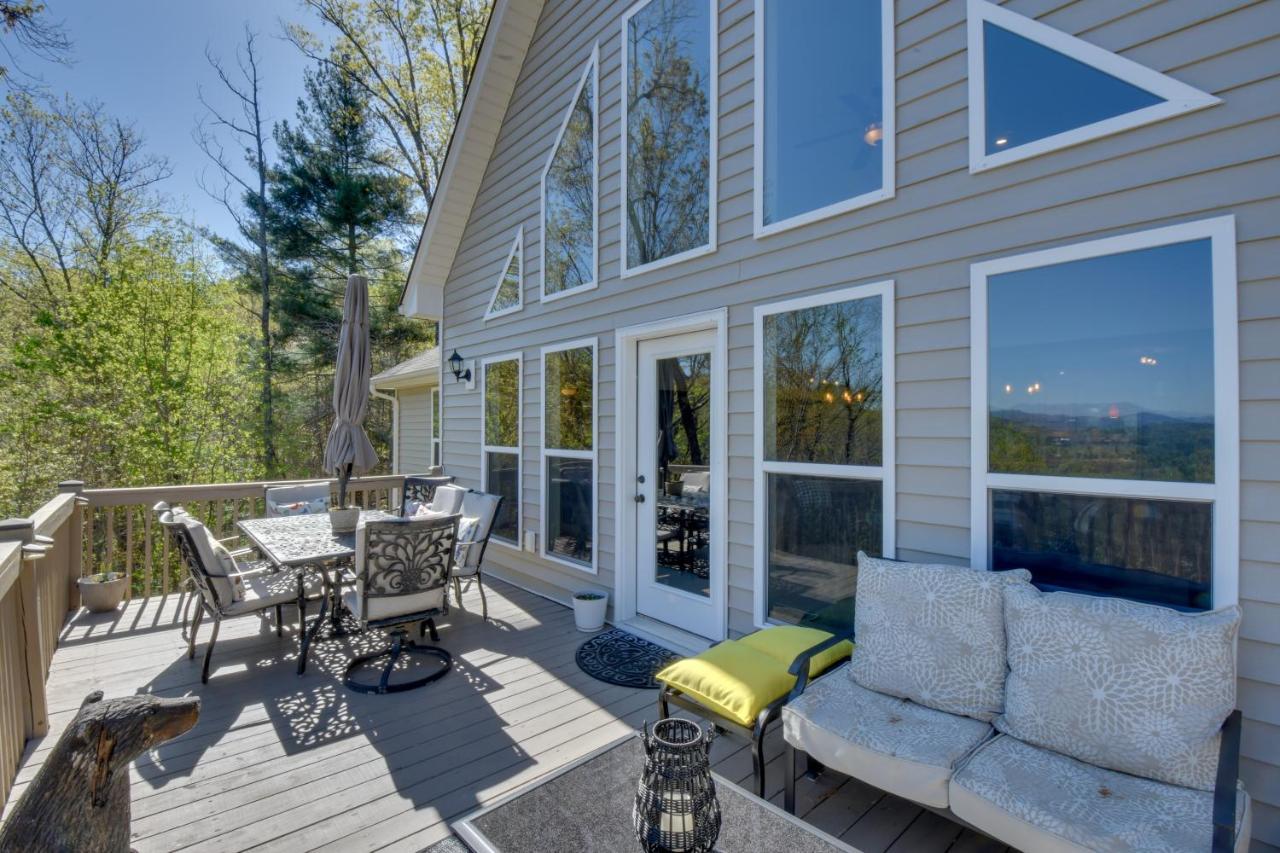 Lakemont Retreat Game Room, Hot Tub, And Mtn Views! Exterior photo