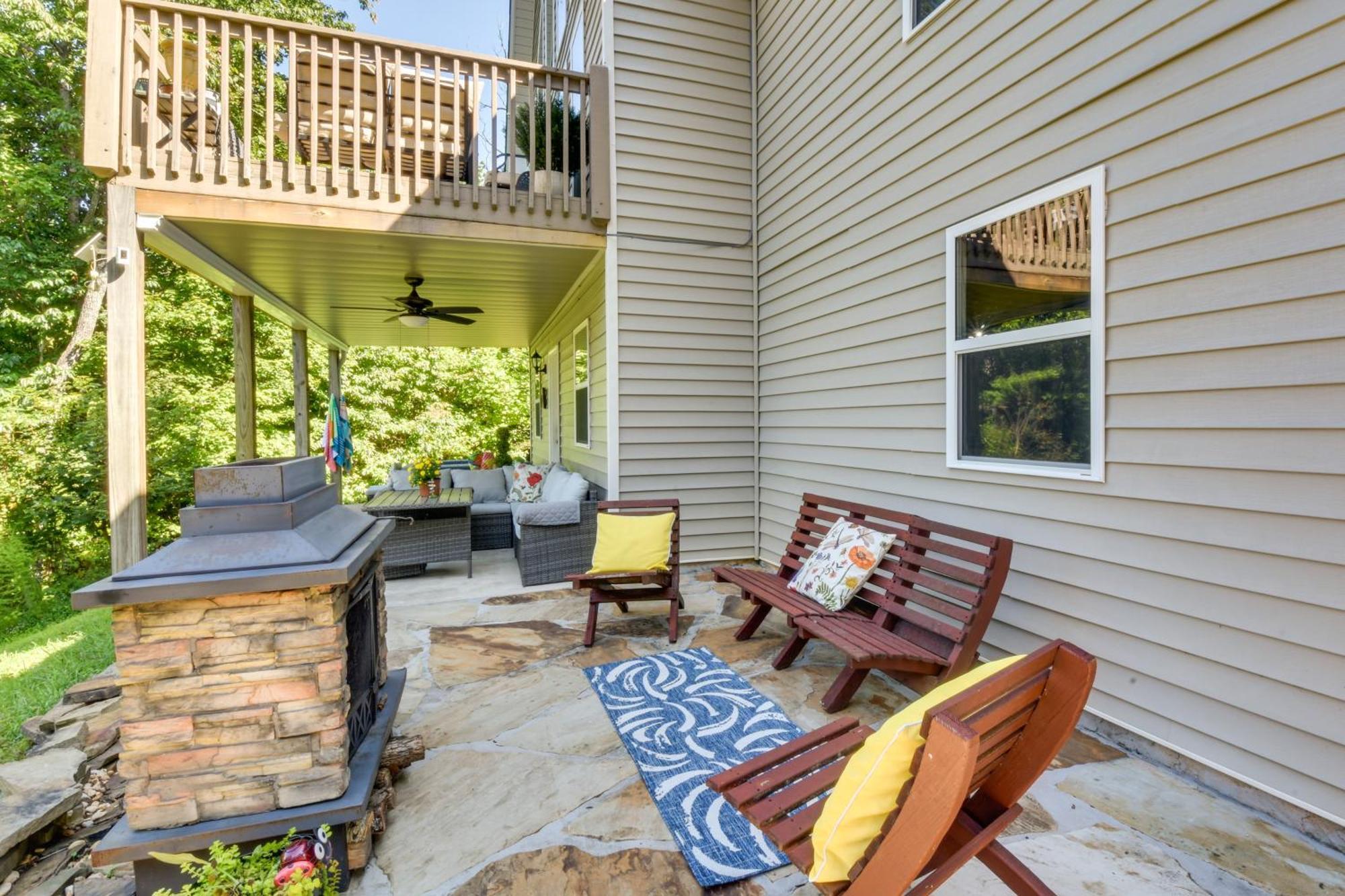 Lakemont Retreat Game Room, Hot Tub, And Mtn Views! Exterior photo